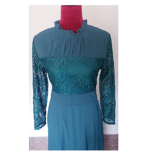 ROIII DARK GREEN FRILL NECK BODICE FLOWRY ONE PIECE DRESS - Picture 5 of 5